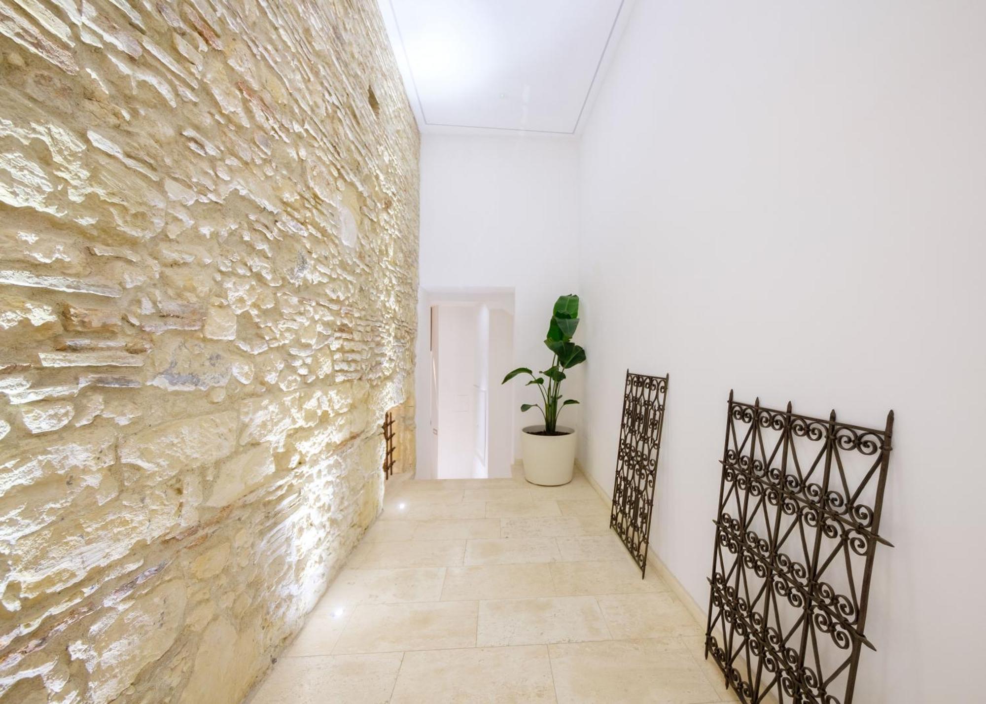 Suite Il Sole In Pieno Centro Storico In Cagliari Exterior photo